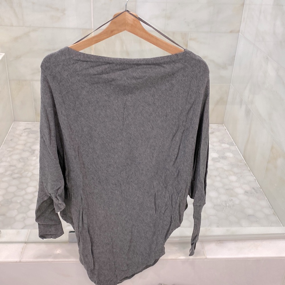 Zara KNIT size S long sleeve of shoulder asymmetry sweater